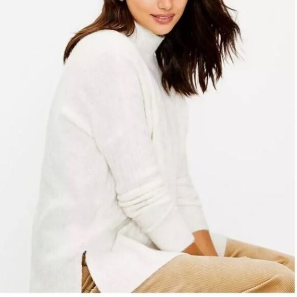 LOFT Turtleneck Oversized Poncho Sweater Pink Size S - Picture 2 of 9